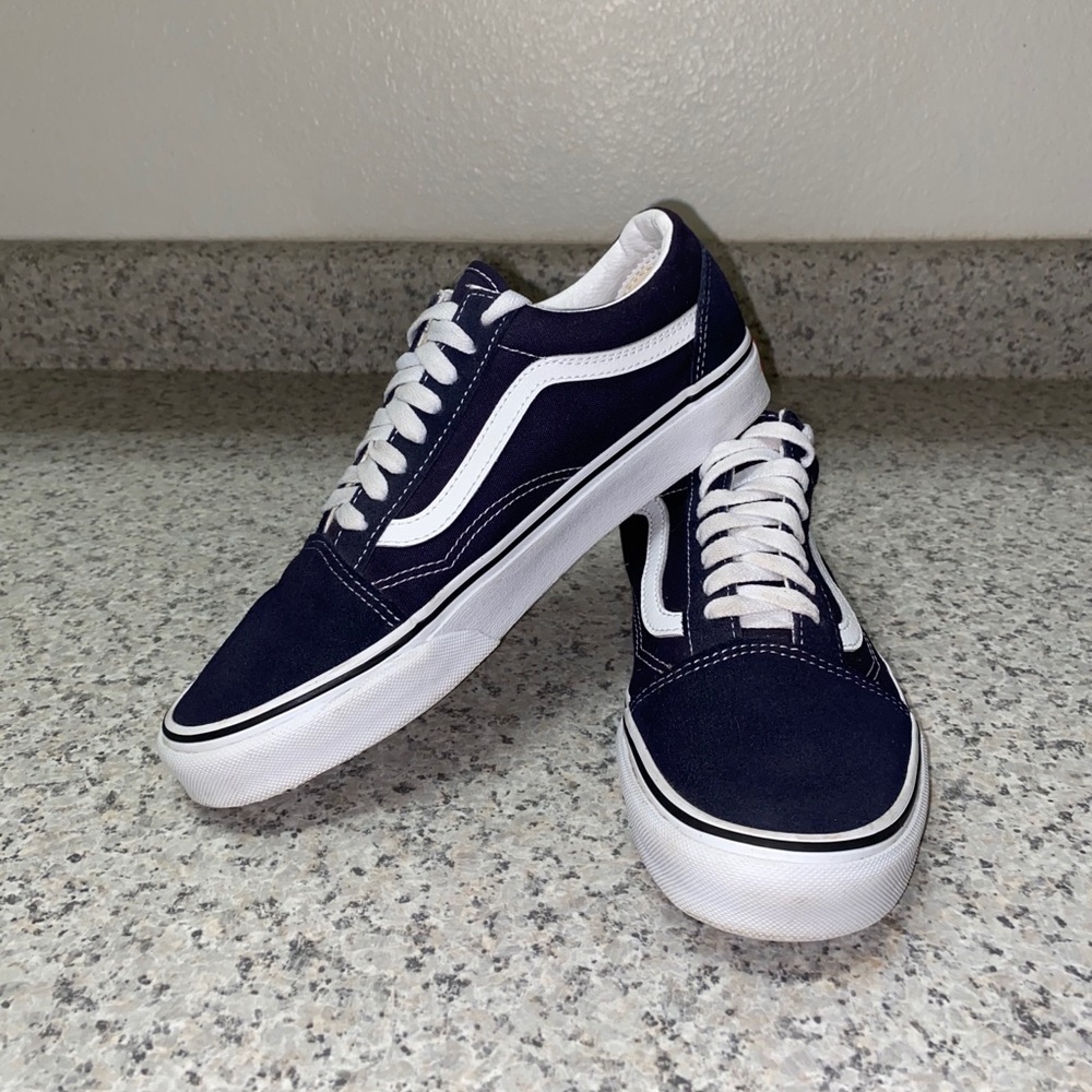 Vans Old Skool Shoes Blue suede and white